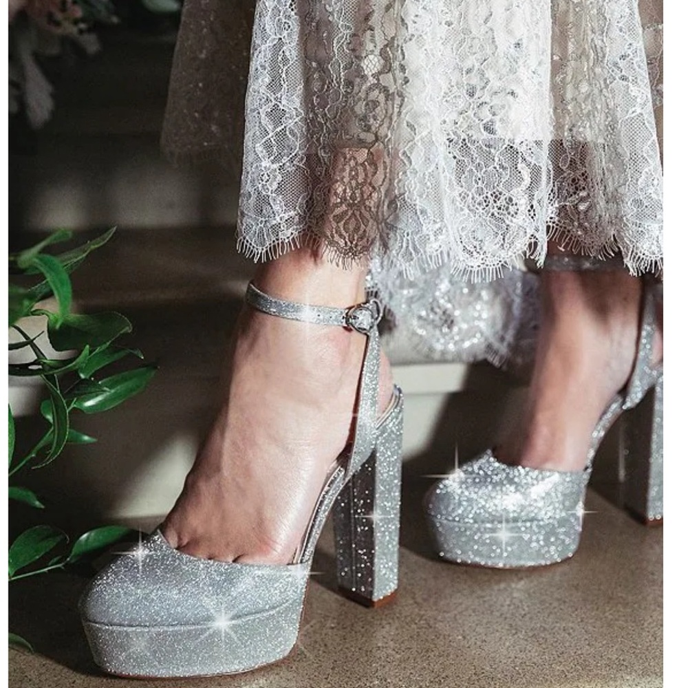 ANTONIO MELANI Silver Glitter Sandals